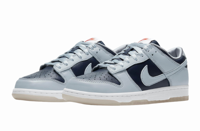 Nike Dunk Low “College Navy” 