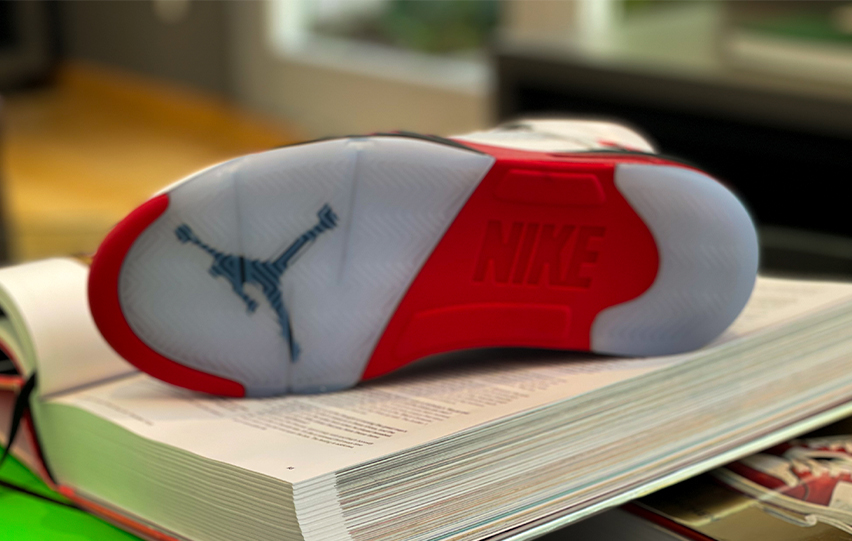 aj5 fire red 3