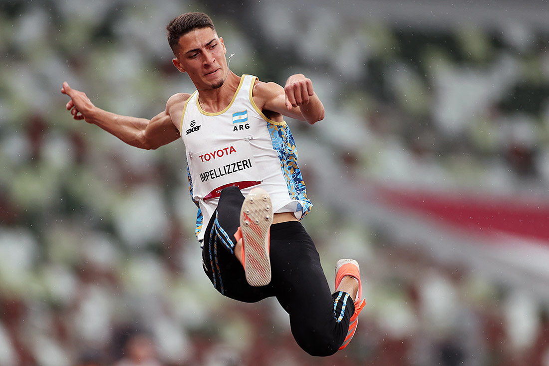 Para-Tokio-2020_ATLETISMO_Brian-Impellizzeri_Salto-Largo_PLATA-01