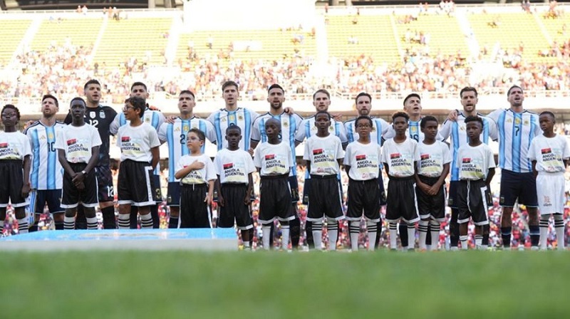 la-seleccion-argentina-se-presento-en-angola-2137855