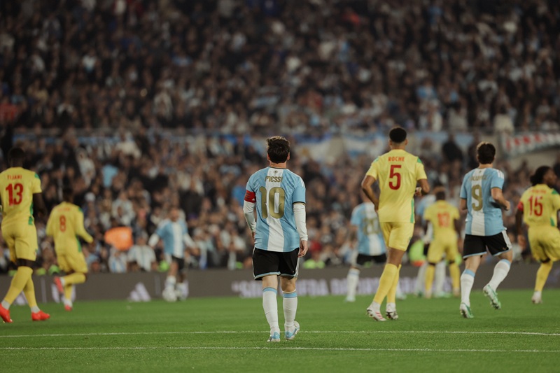 gracias leo 2